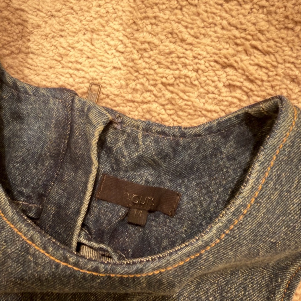 h:ours Distressed Denim Mini Dress - Picture 3 of 3